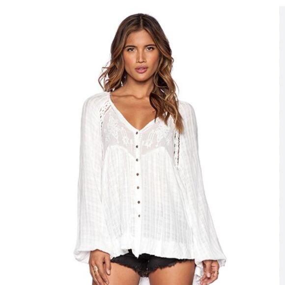 Free People Cream Long Sleeve WHITE LIE Asymmetrical Blouse Top Size XSMALL - Picture 1 of 10